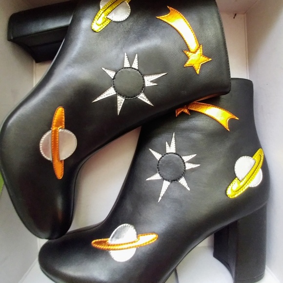 Brand new Katy Perry Boots - Picture 3 of 5